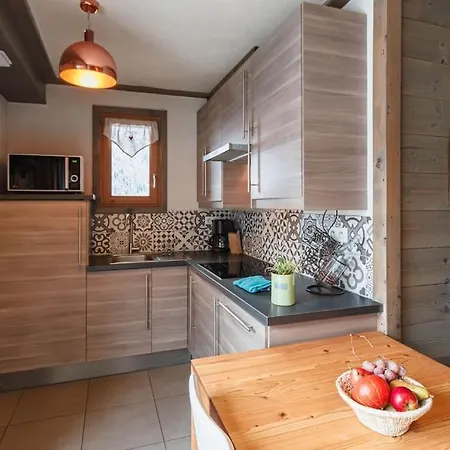 Bio Corti 6p. 3 Ch Proche Pistes/commerces شقة *